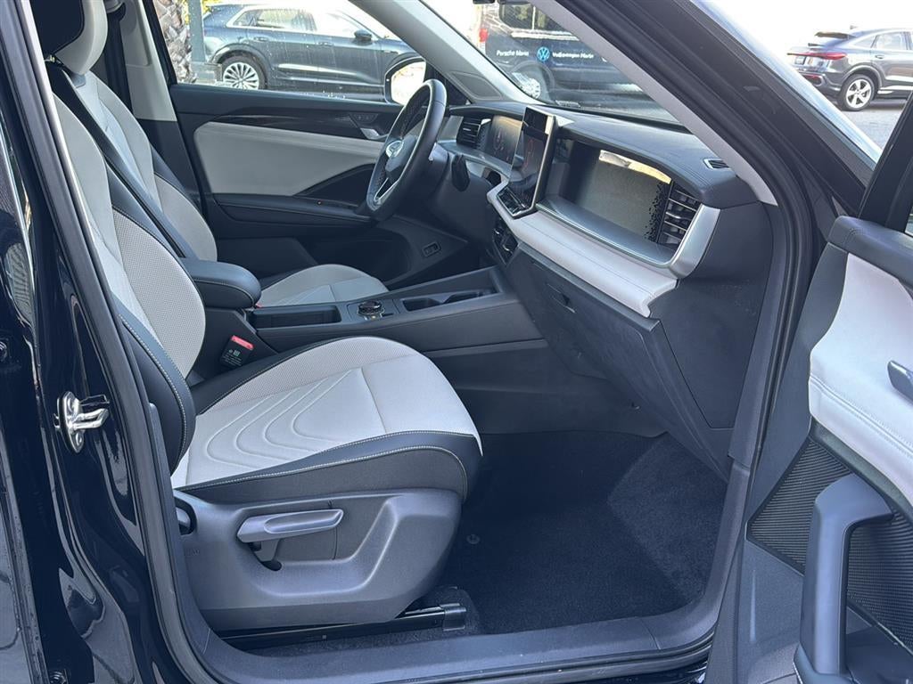 2025 Volkswagen Tiguan SE