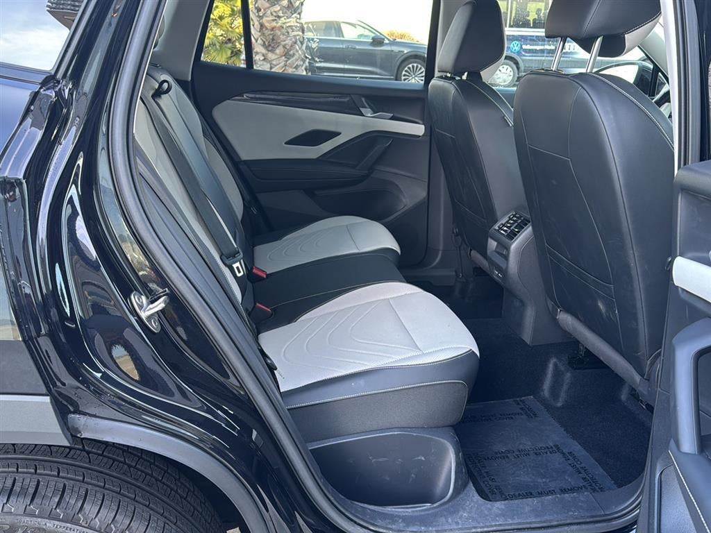 2025 Volkswagen Tiguan SE