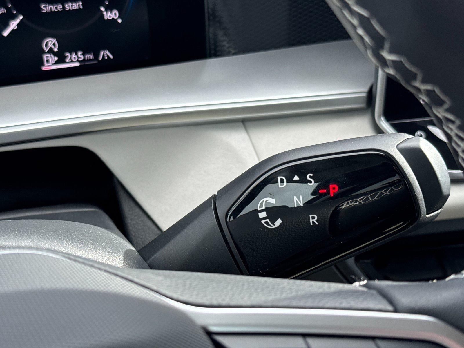 2025 Volkswagen Tiguan SE