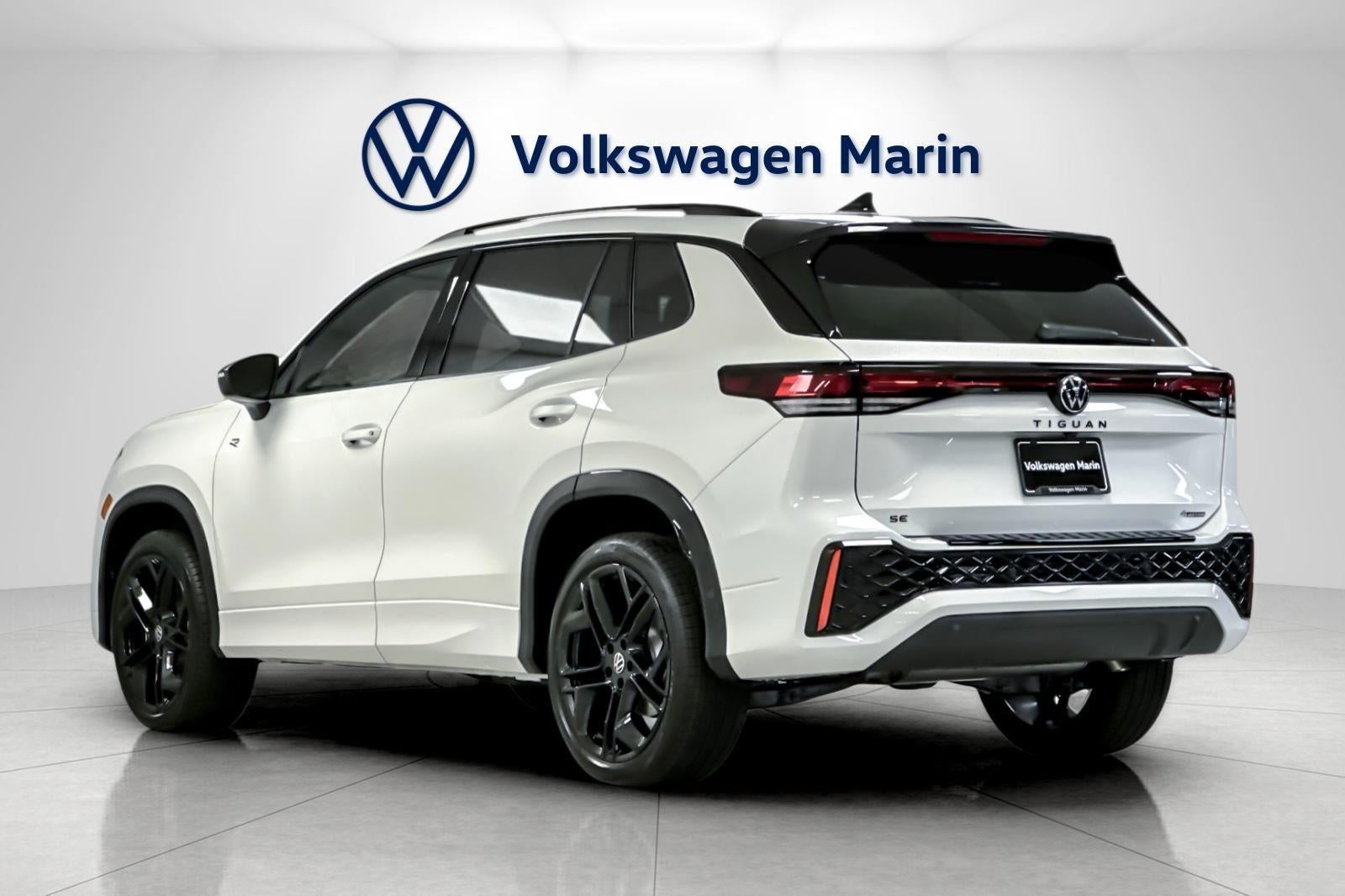 2026 Volkswagen Tiguan SE R-Line Black