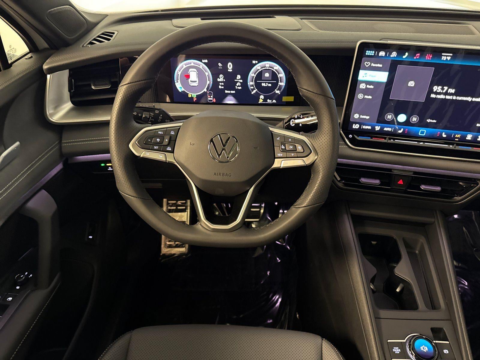 2026 Volkswagen Tiguan SE R-Line Black