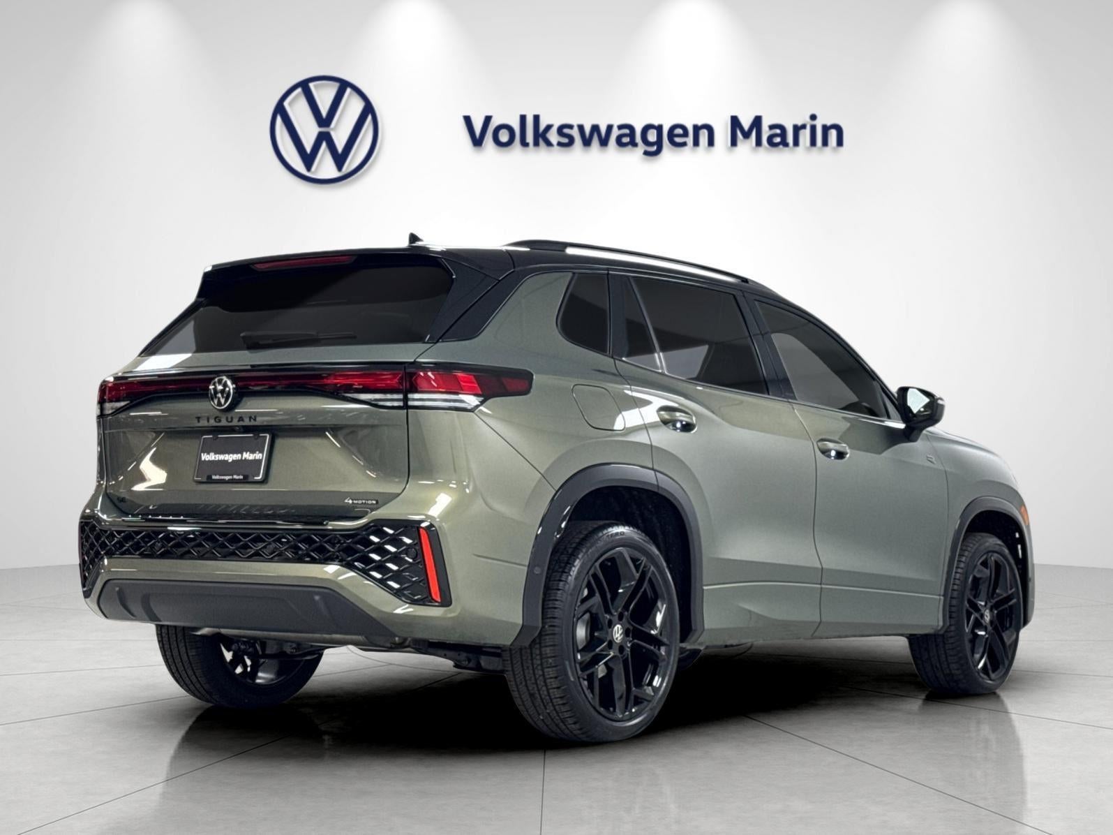 2026 Volkswagen Tiguan SE R-Line Black