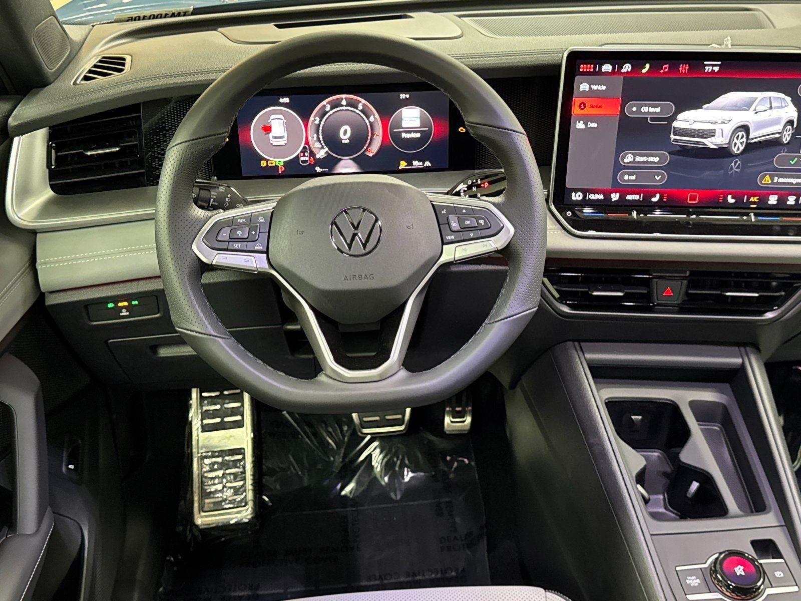 2026 Volkswagen Tiguan SE R-Line Black