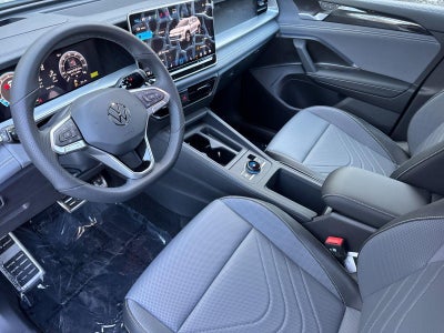 2026 Volkswagen Tiguan SE R-Line Black