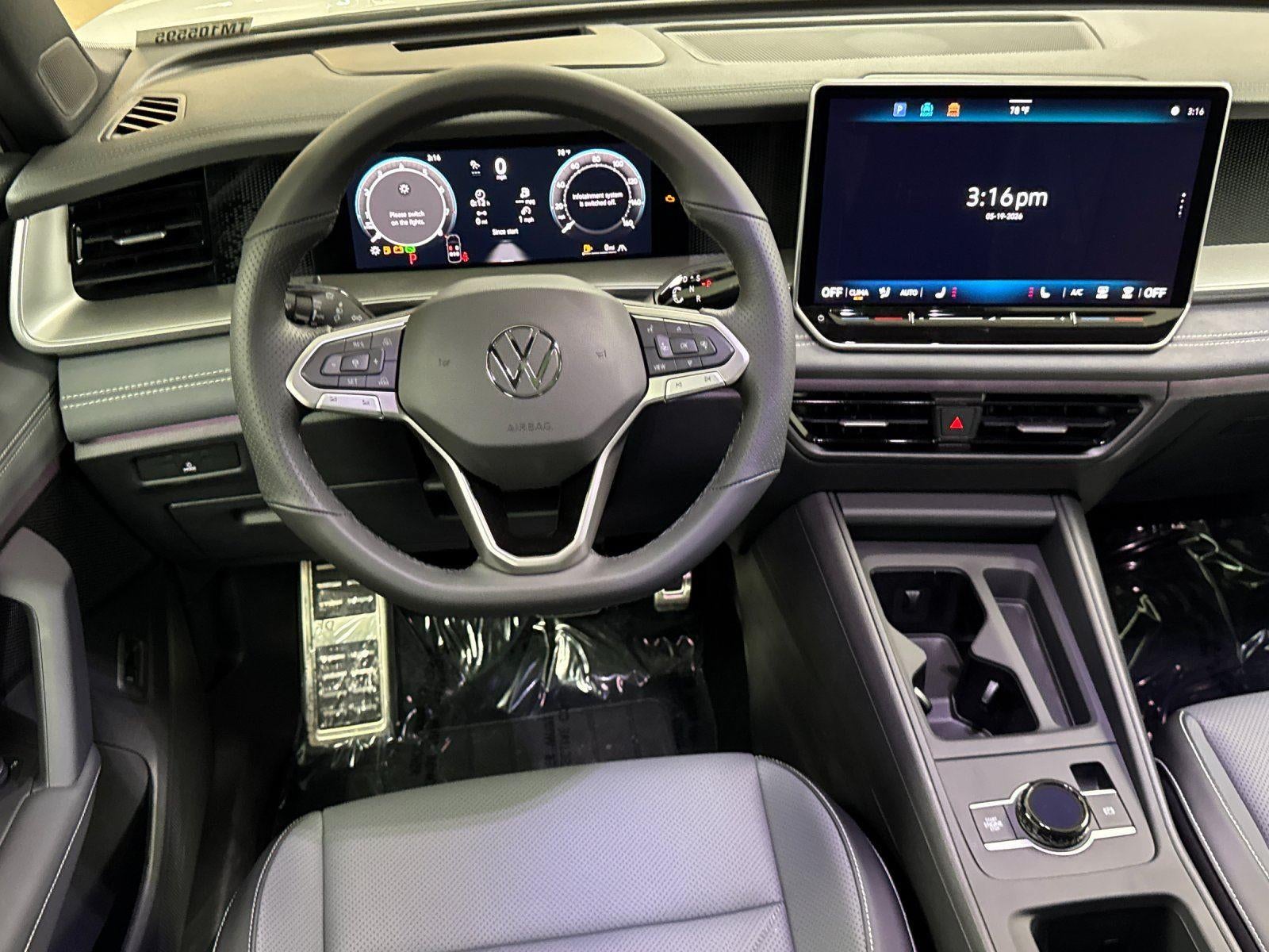 2026 Volkswagen Tiguan SE R-Line Black