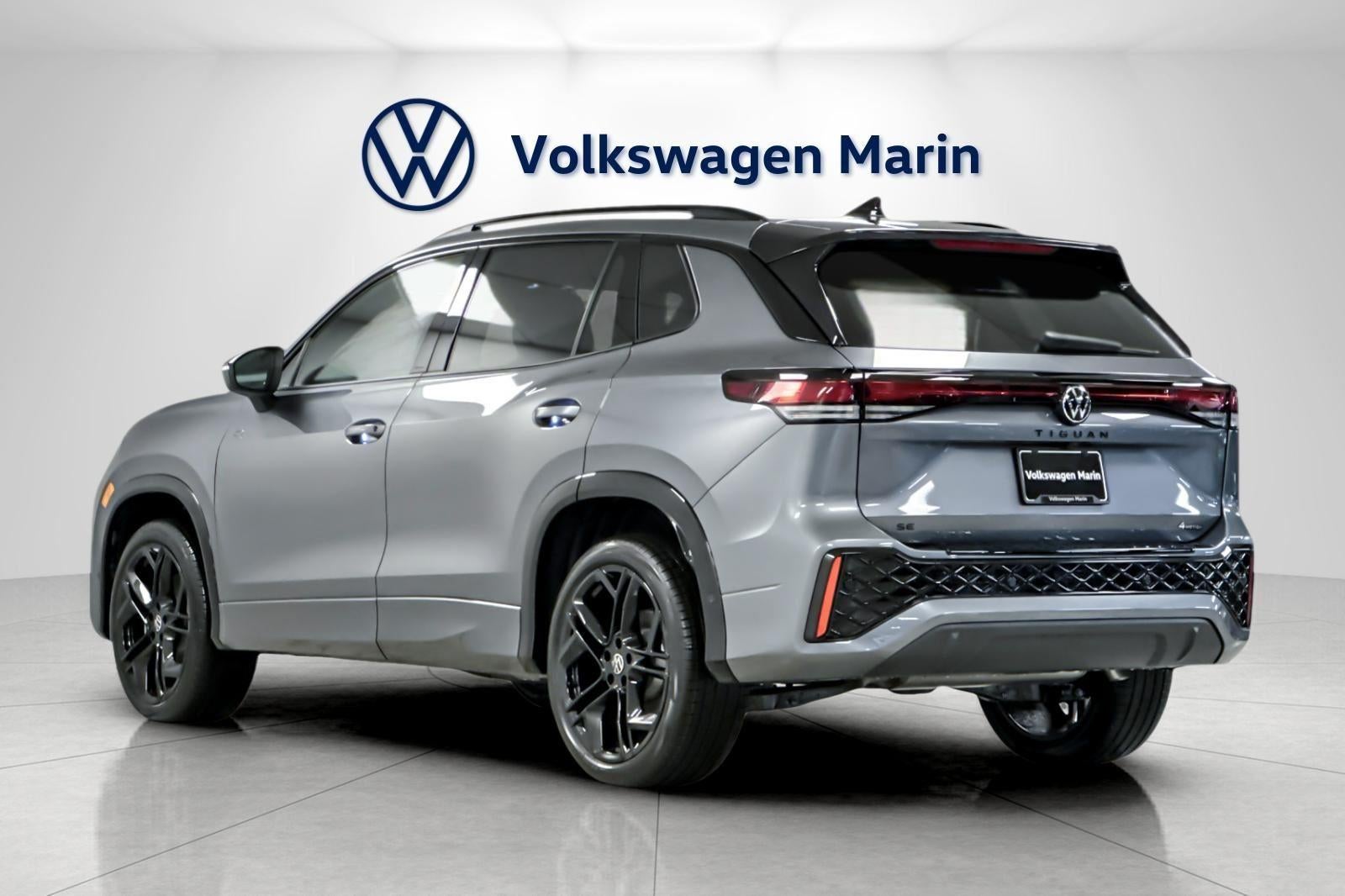 2026 Volkswagen Tiguan SE R-Line Black