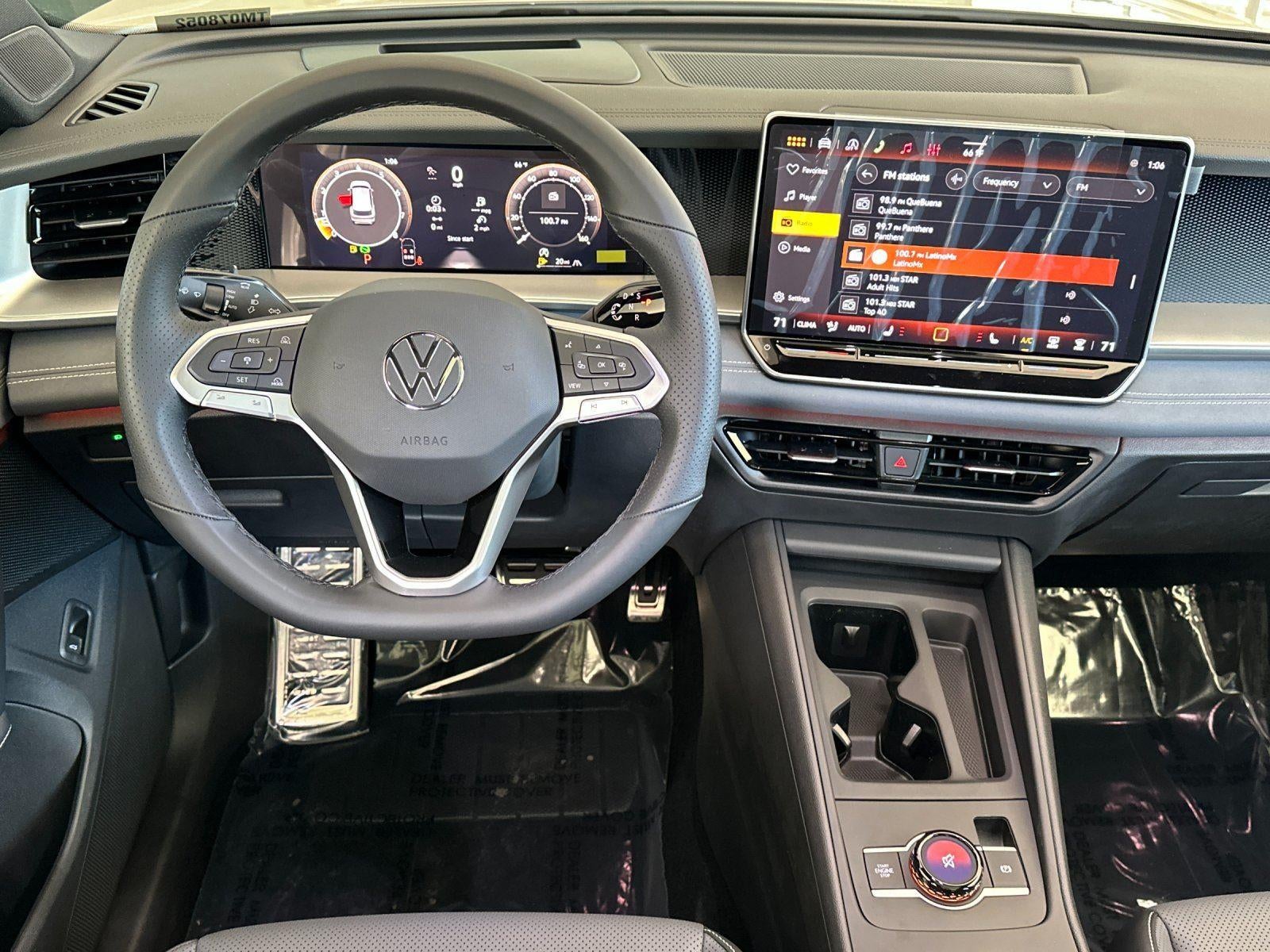 2026 Volkswagen Tiguan SE R-Line Black