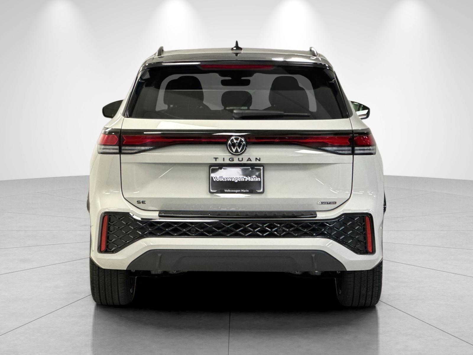 2026 Volkswagen Tiguan SE R-Line Black