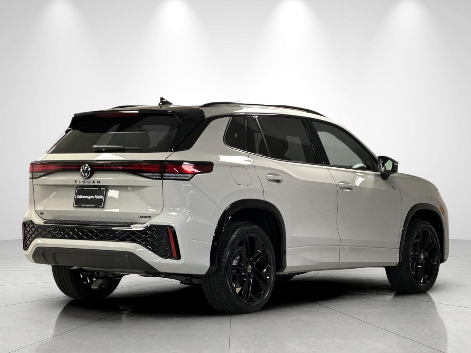 2026 Volkswagen Tiguan SE R-Line Black