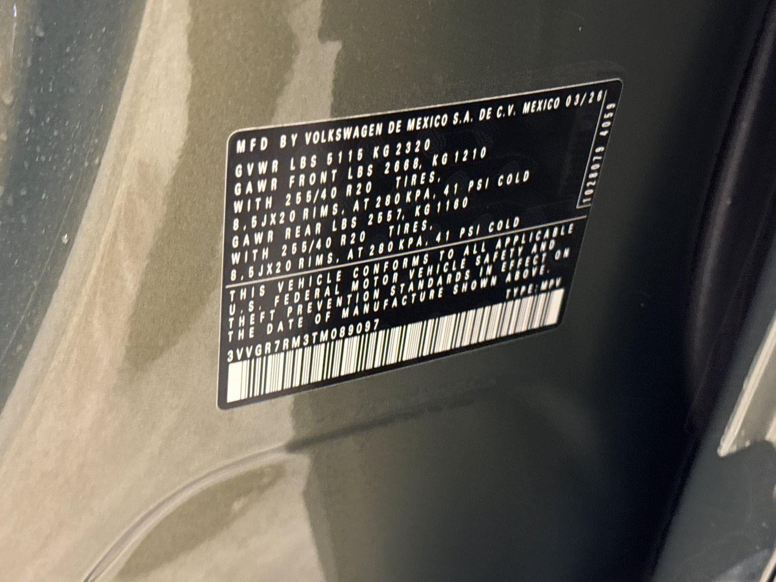 2026 Volkswagen Tiguan SE R-Line Black