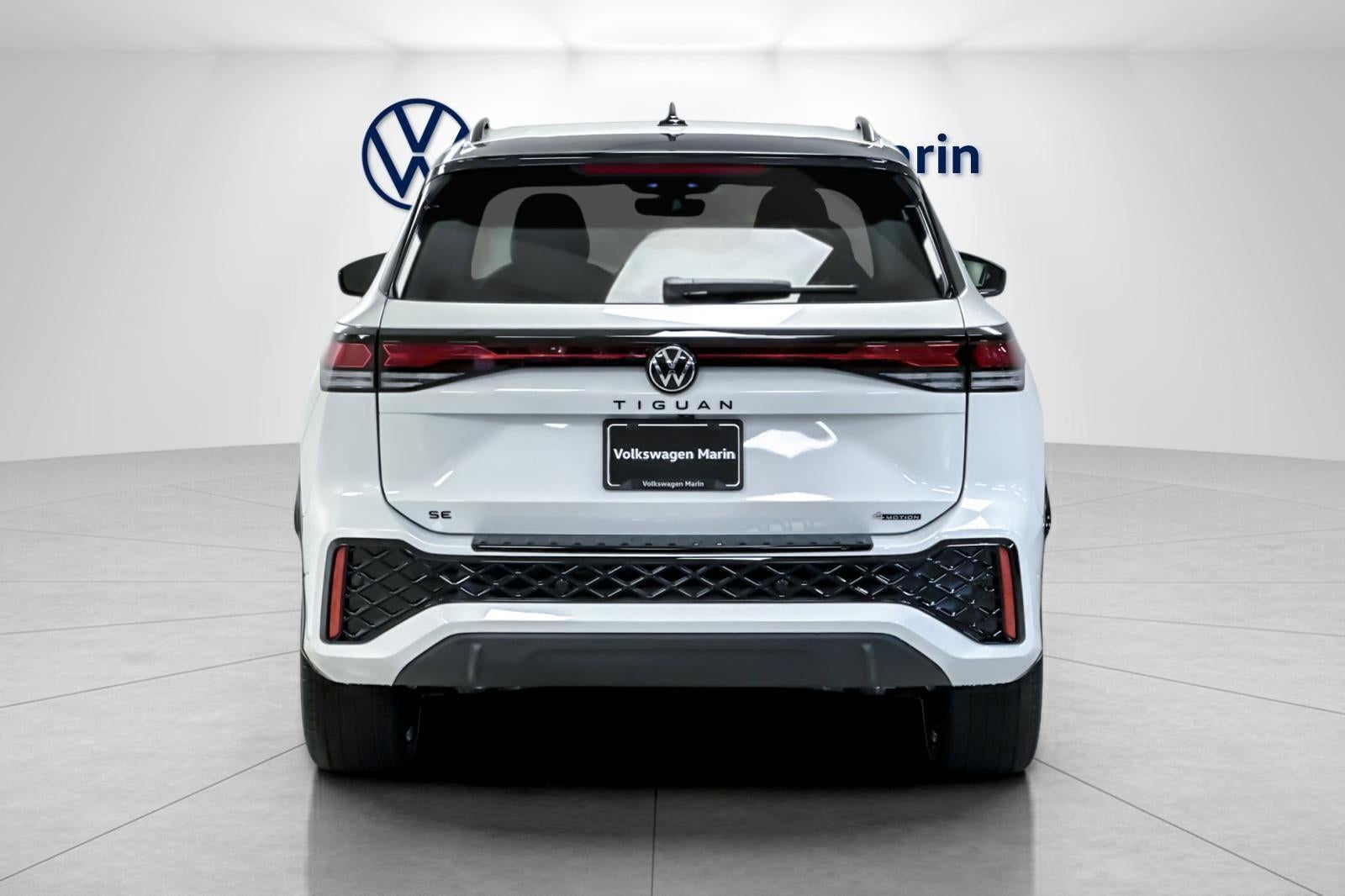 2026 Volkswagen Tiguan SE R-Line Black