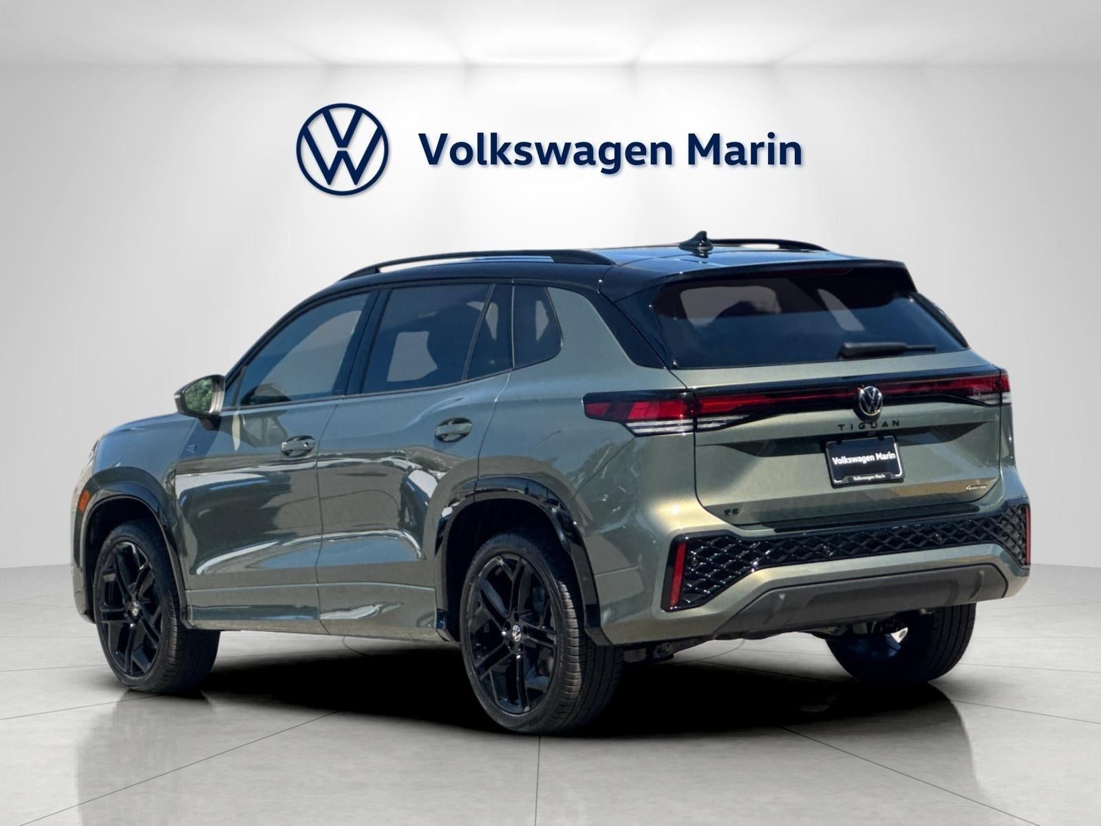 2026 Volkswagen Tiguan SE R-Line Black