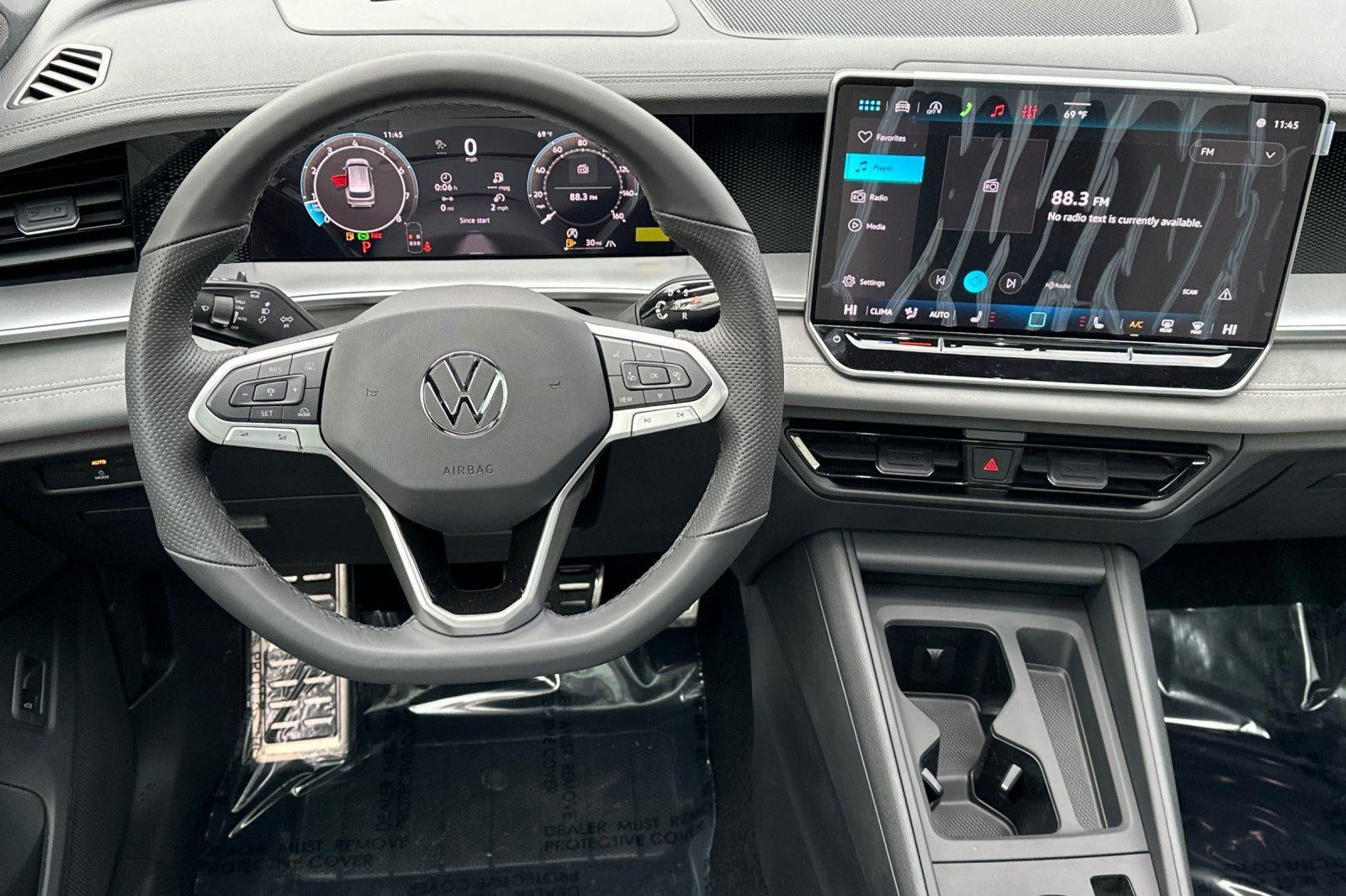 2026 Volkswagen Tiguan SE R-Line Black