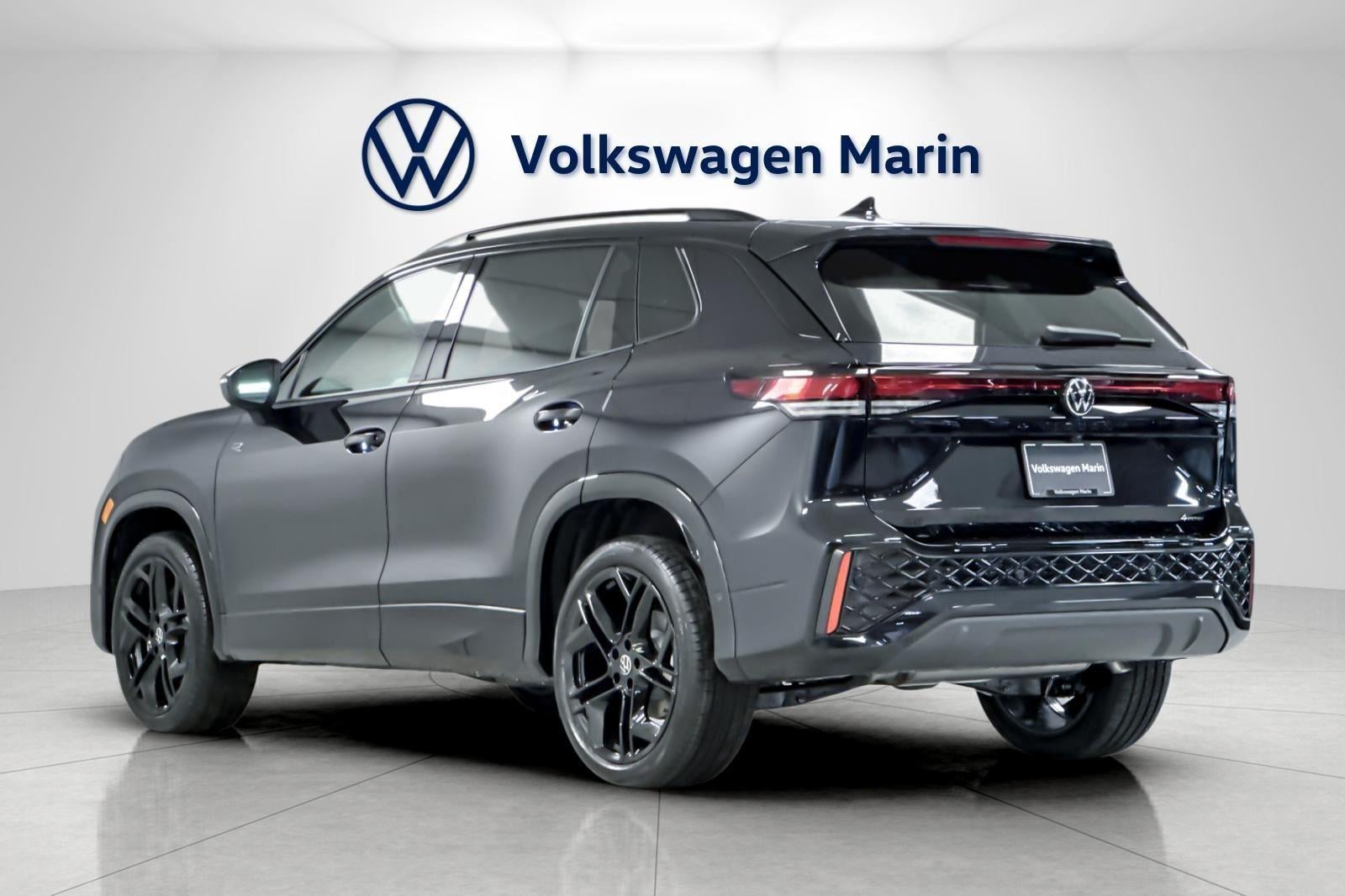 2026 Volkswagen Tiguan SE R-Line Black