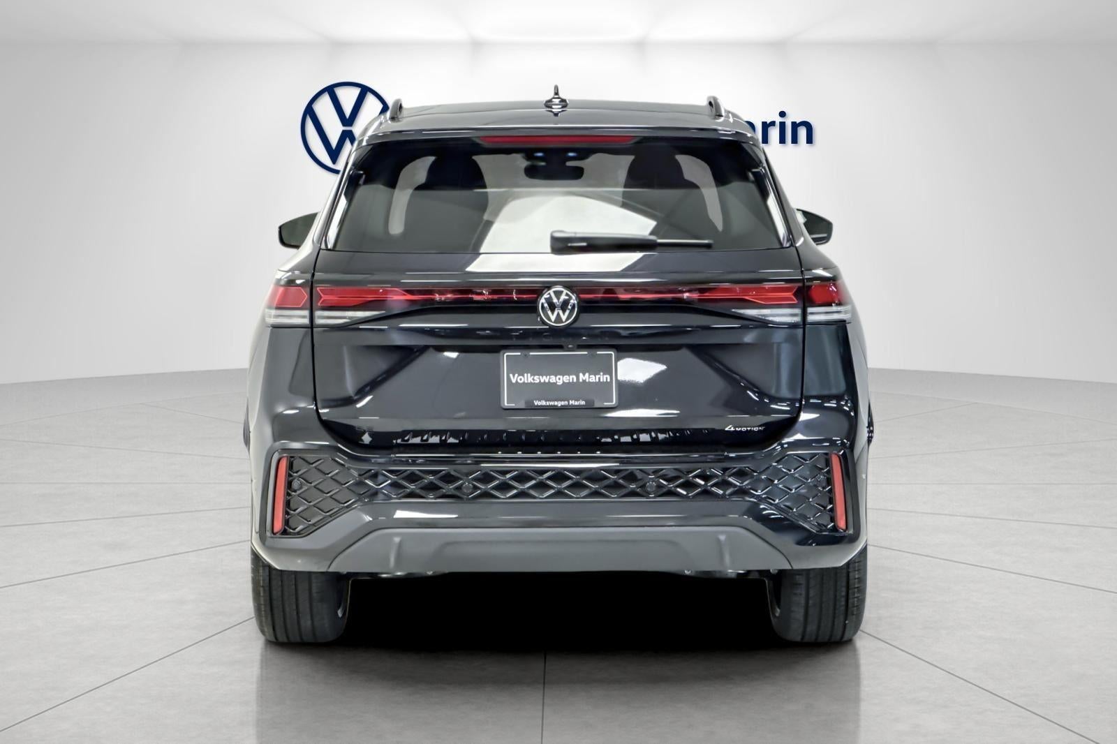 2026 Volkswagen Tiguan SE R-Line Black