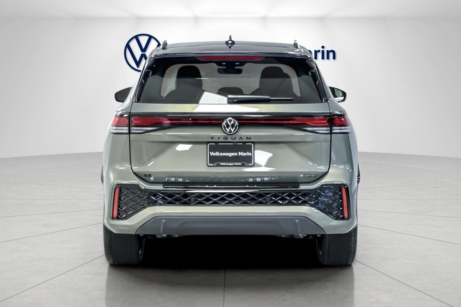 2026 Volkswagen Tiguan SE R-Line Black
