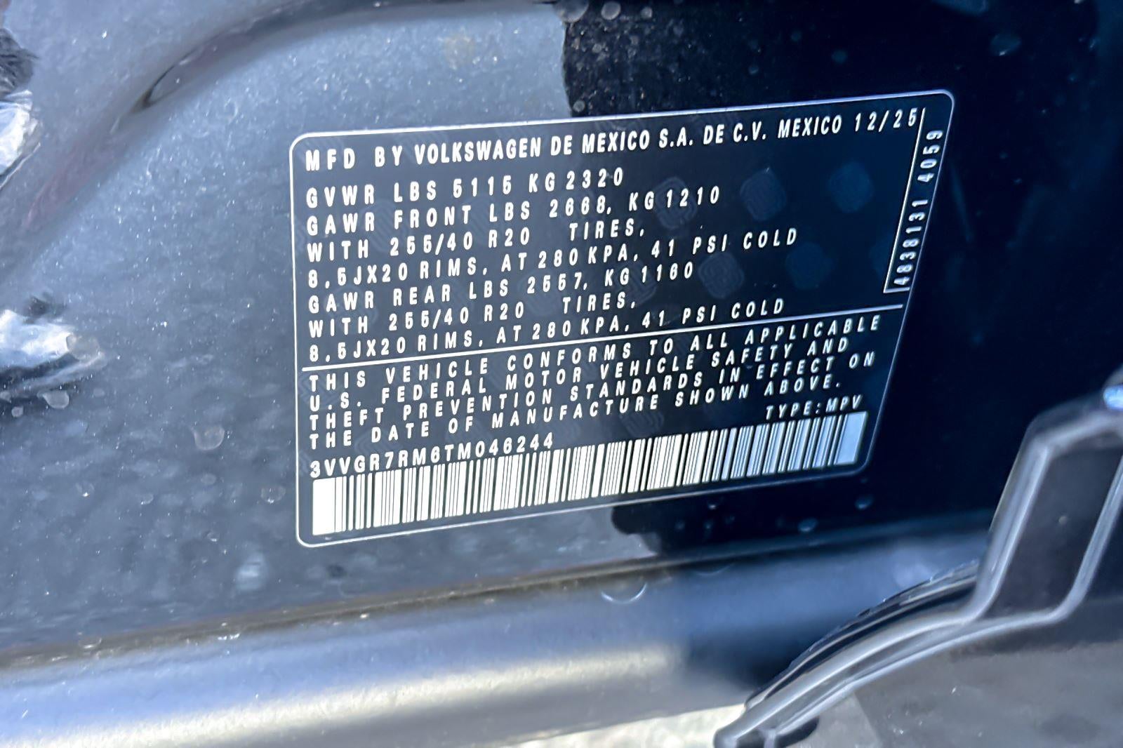 2026 Volkswagen Tiguan SE R-Line Black