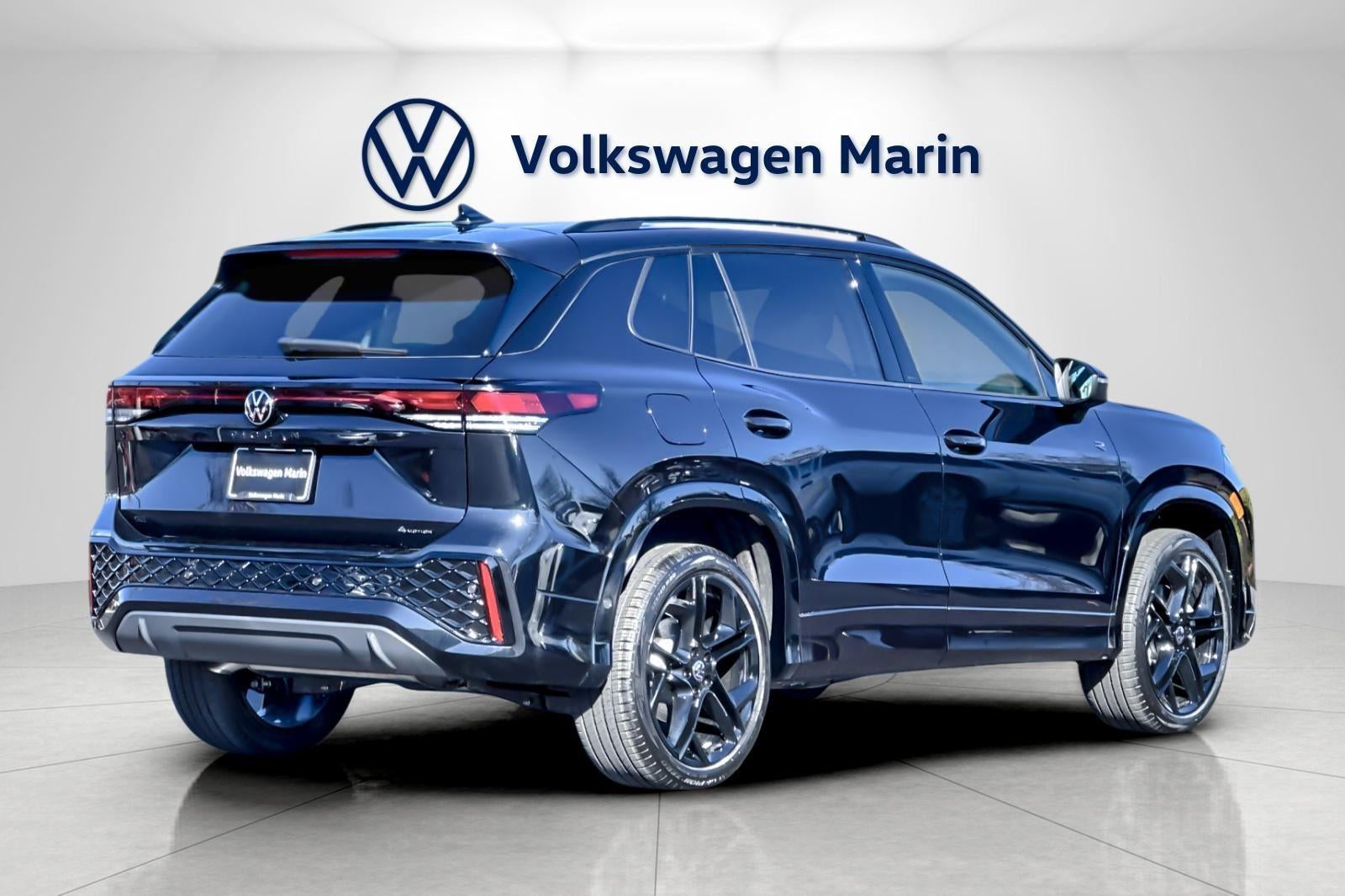 2026 Volkswagen Tiguan SE R-Line Black