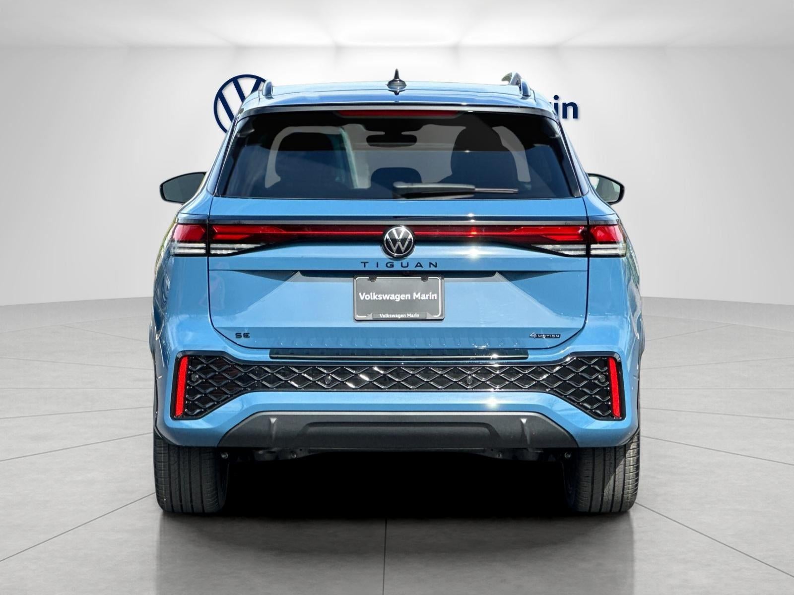 2026 Volkswagen Tiguan SE R-Line Black