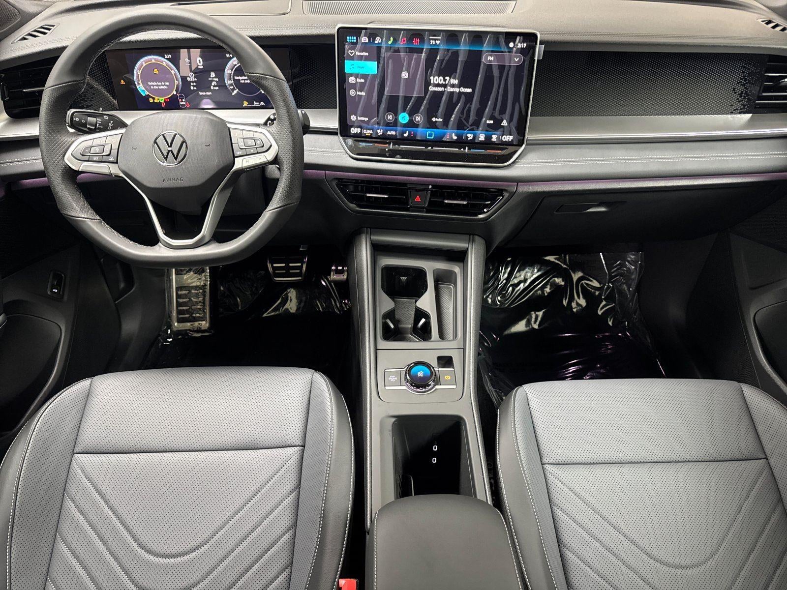 2026 Volkswagen Tiguan SE R-Line Black