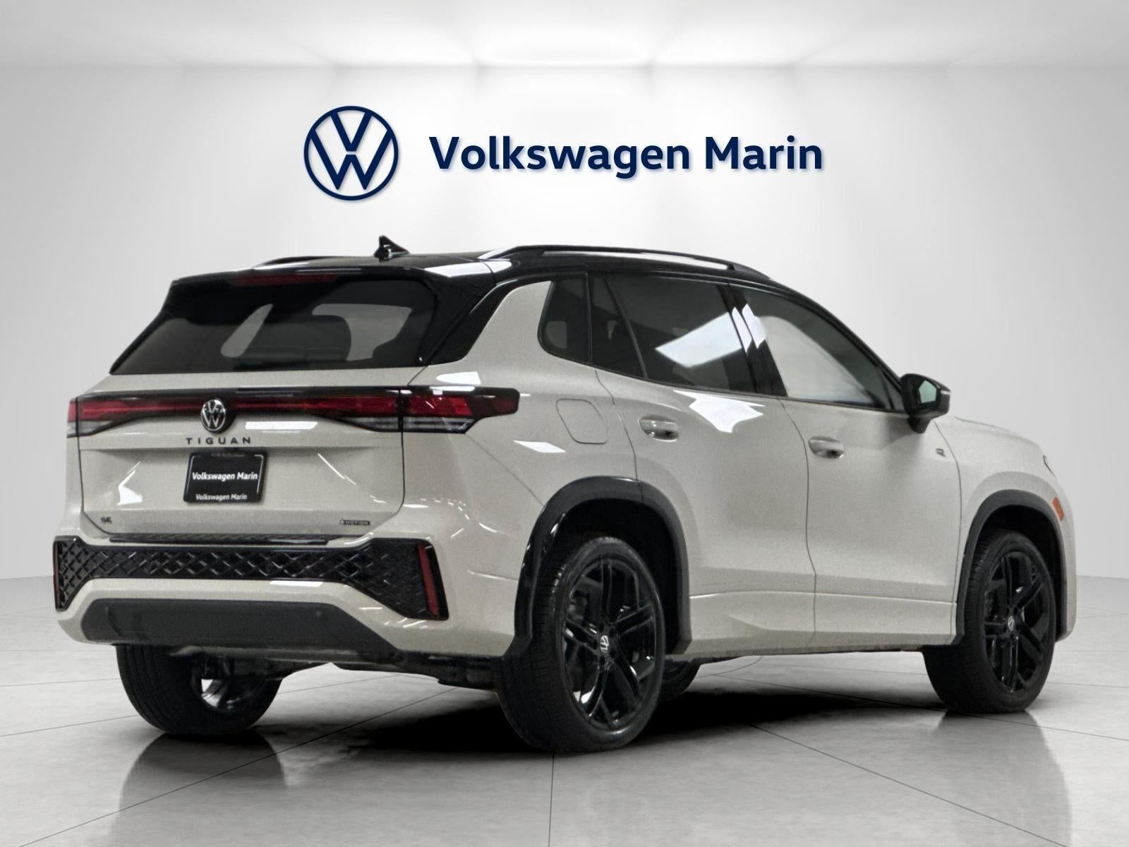 2026 Volkswagen Tiguan SE R-Line Black