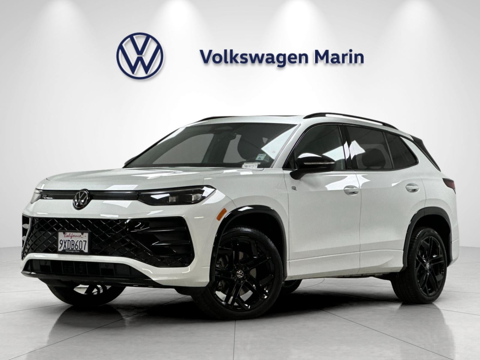 2026 Volkswagen Tiguan SE R-Line Black