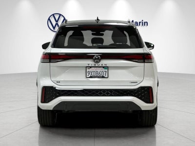 2026 Volkswagen Tiguan SE R-Line Black
