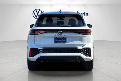 2026 Volkswagen Tiguan SE R-Line Black