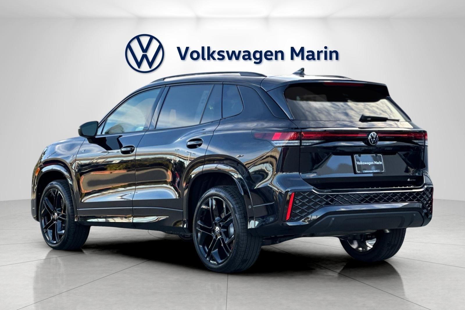 2026 Volkswagen Tiguan SE R-Line Black