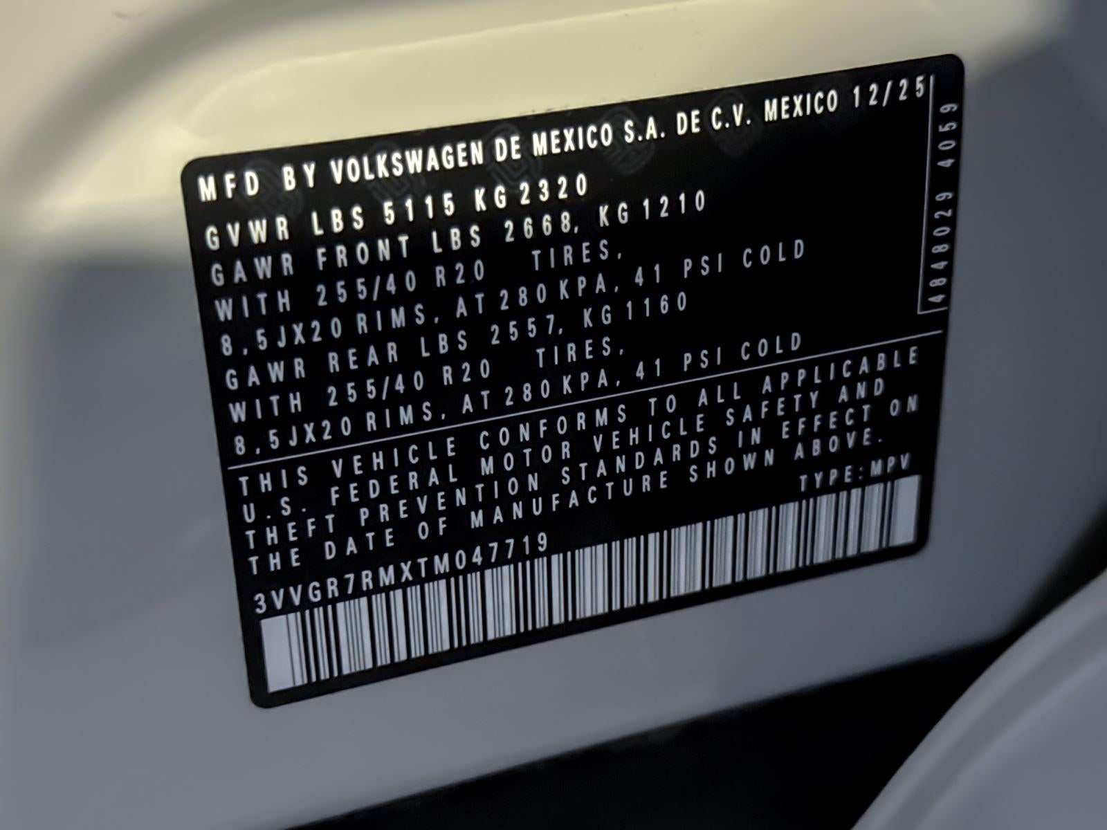 2026 Volkswagen Tiguan SE R-Line Black