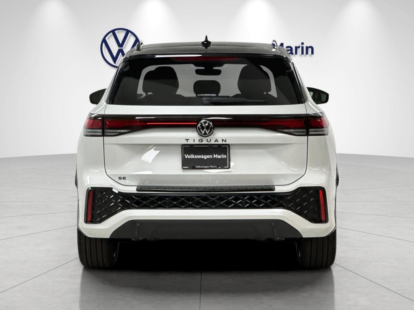 2026 Volkswagen Tiguan SE R-Line Black