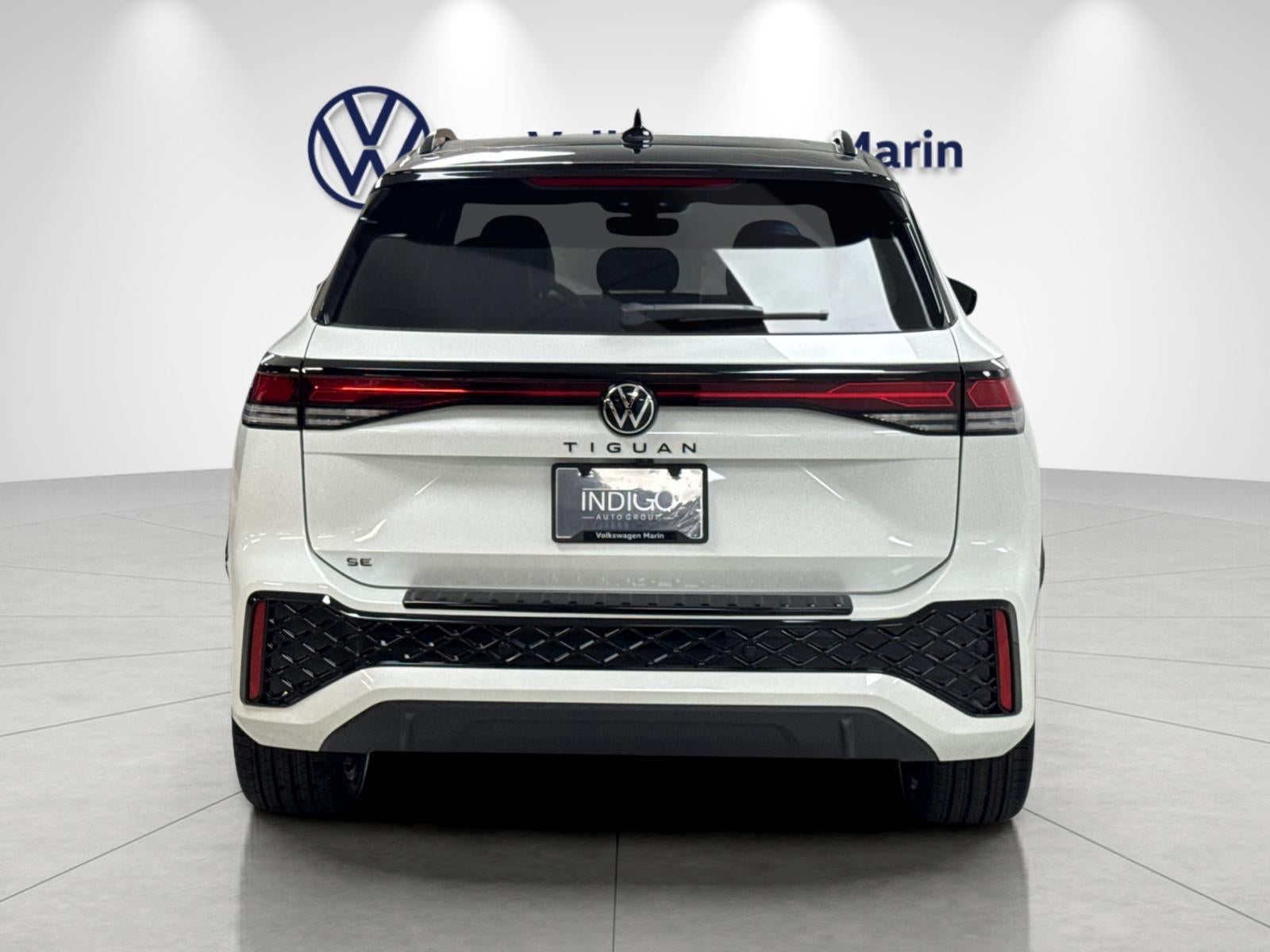 2026 Volkswagen Tiguan SE R-Line Black