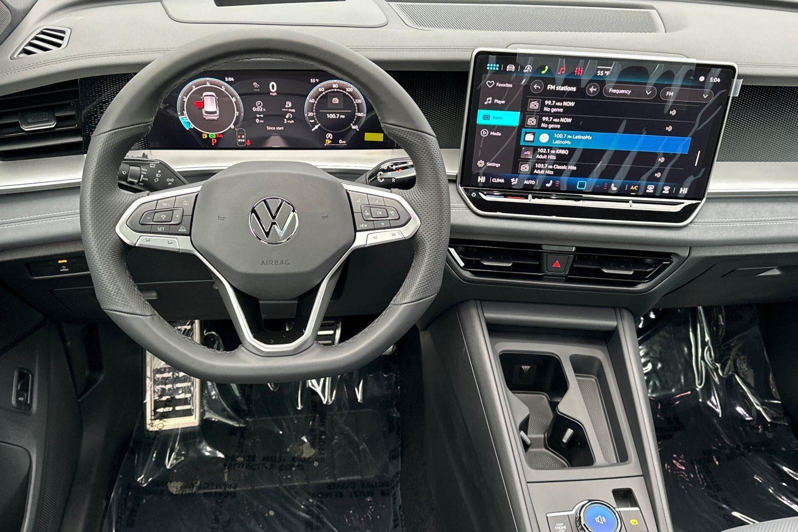 2026 Volkswagen Tiguan SE R-Line Black