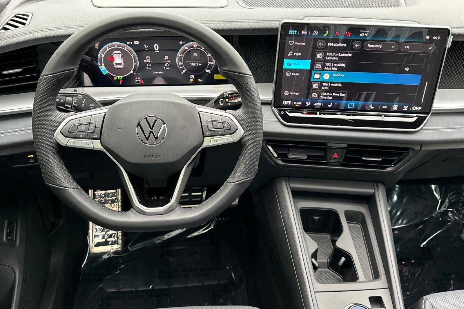 2026 Volkswagen Tiguan SE R-Line Black