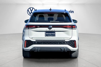 2026 Volkswagen Tiguan SE R-Line Black