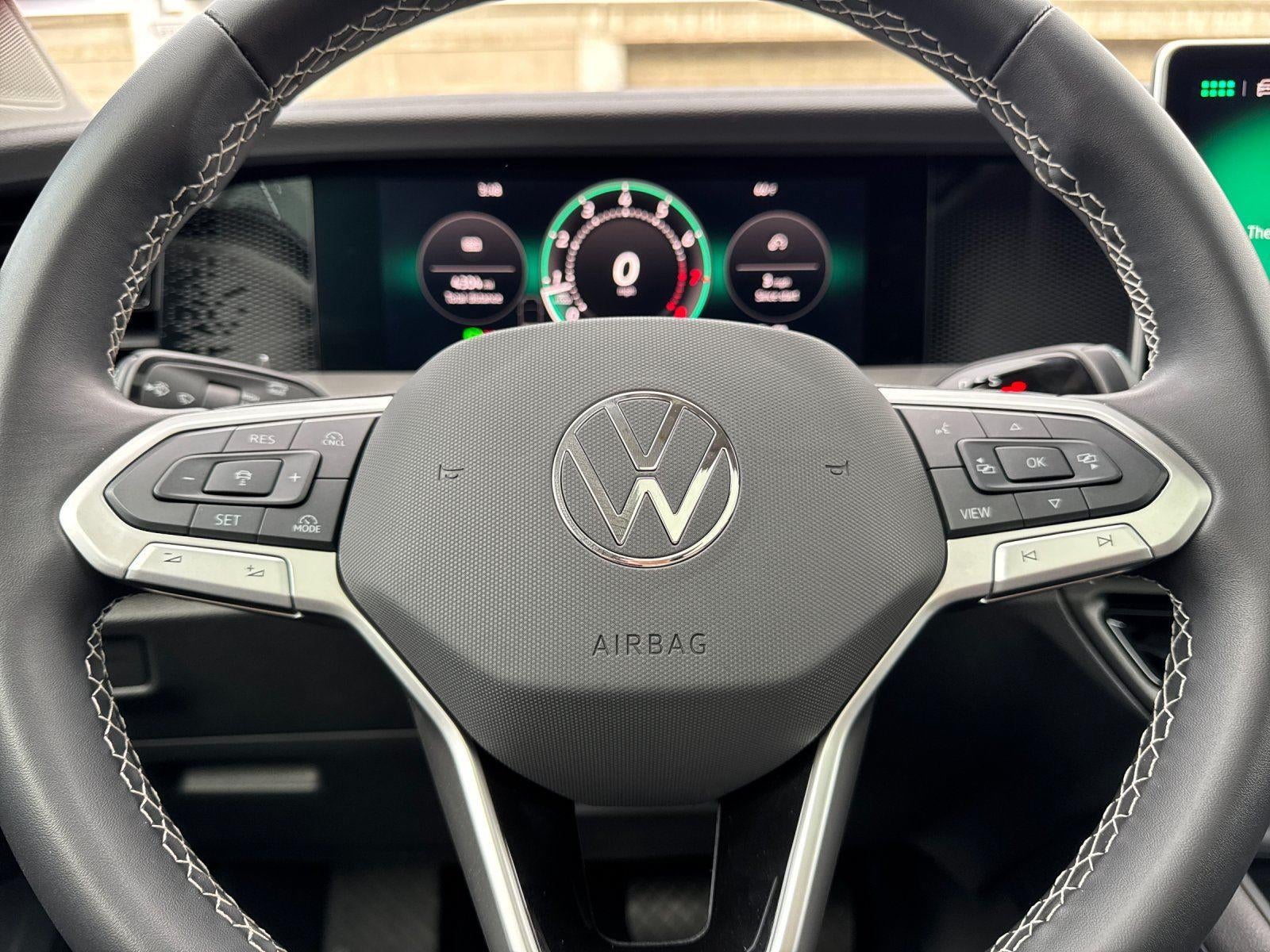 2025 Volkswagen Tiguan SE