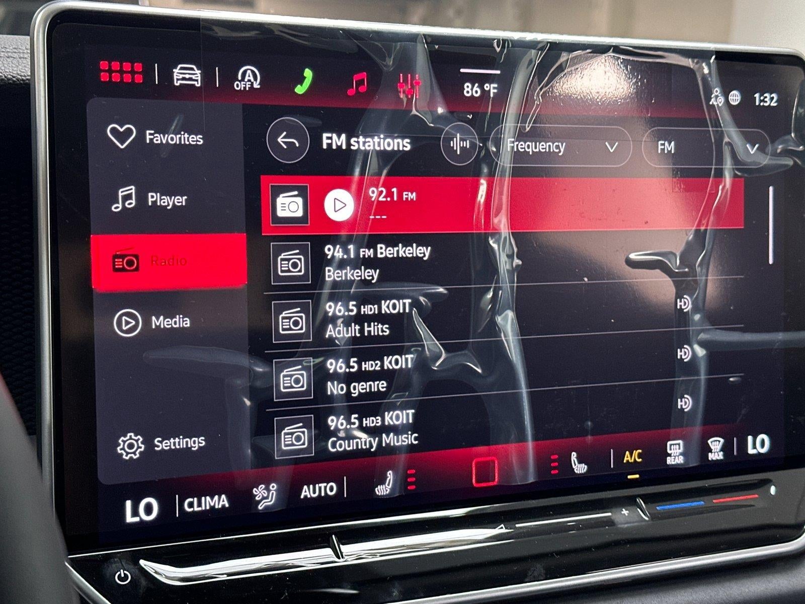 2027 Volkswagen Tiguan SE