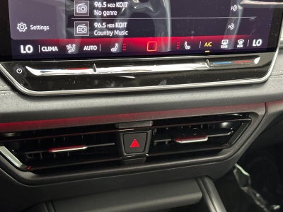 2027 Volkswagen Tiguan SE