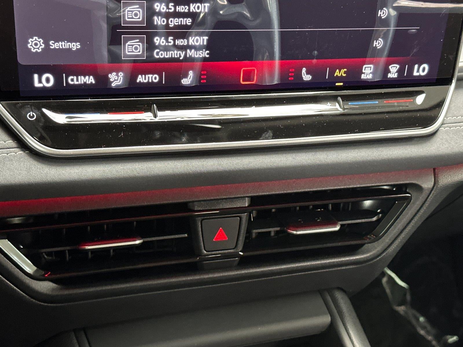 2027 Volkswagen Tiguan SE