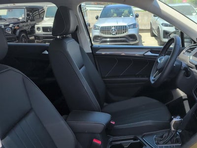 2023 Volkswagen Tiguan SE