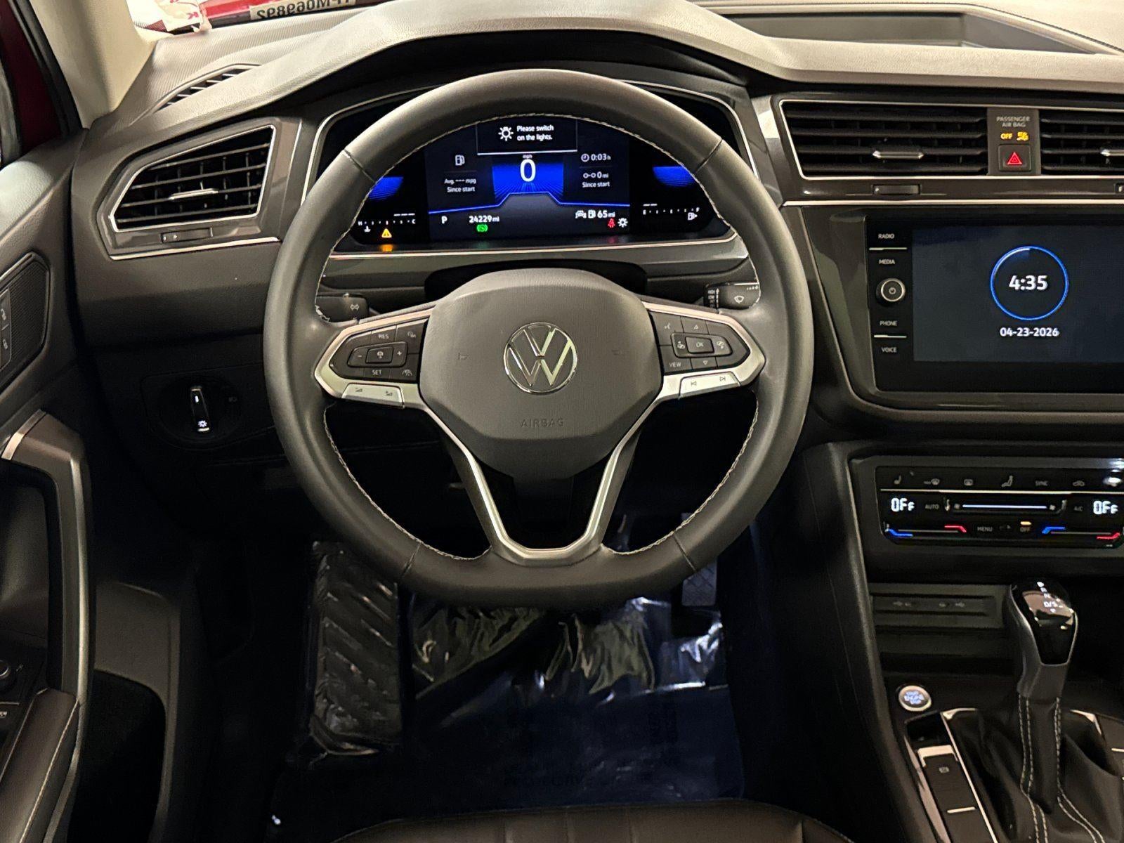 2023 Volkswagen Tiguan SE