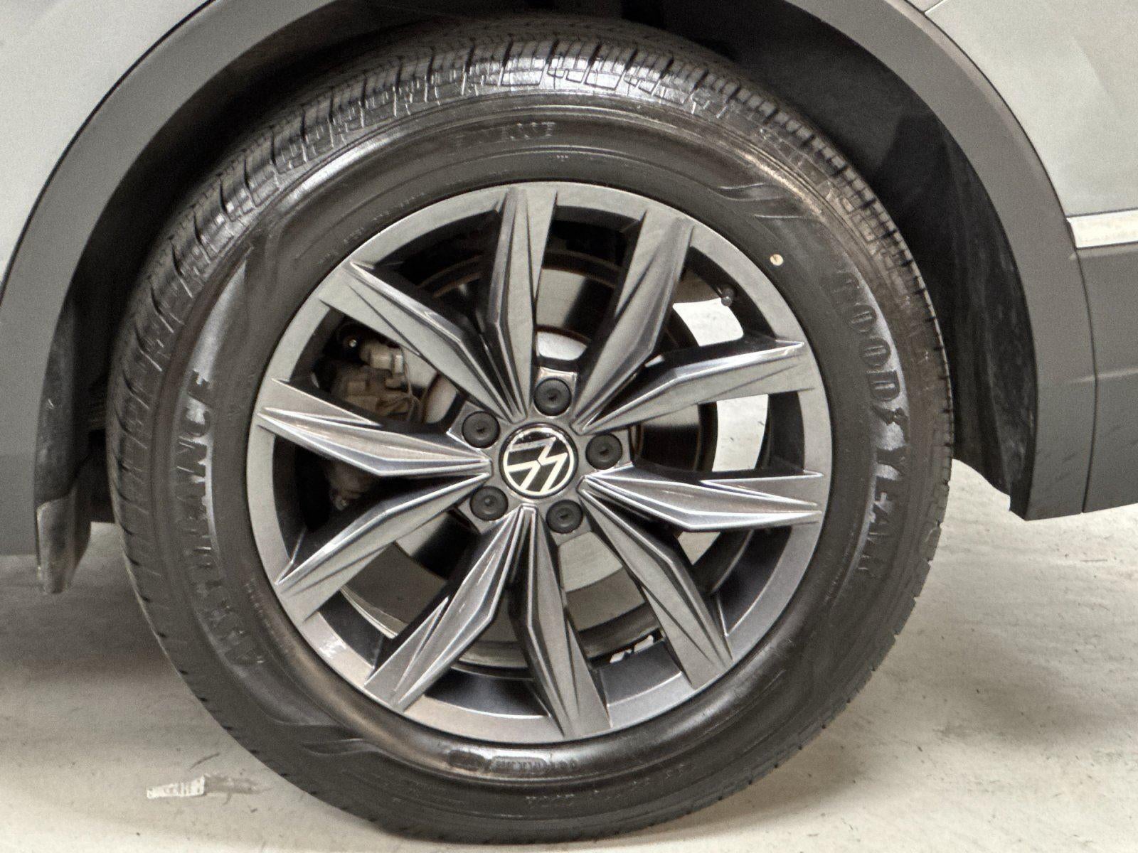 2023 Volkswagen Tiguan SE