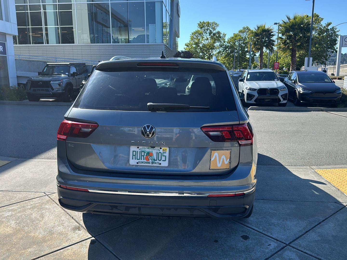 2023 Volkswagen Tiguan SE