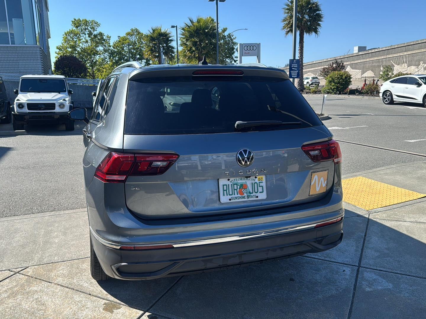 2023 Volkswagen Tiguan SE
