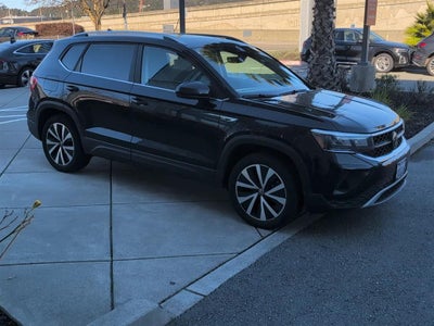 2022 Volkswagen Taos SE