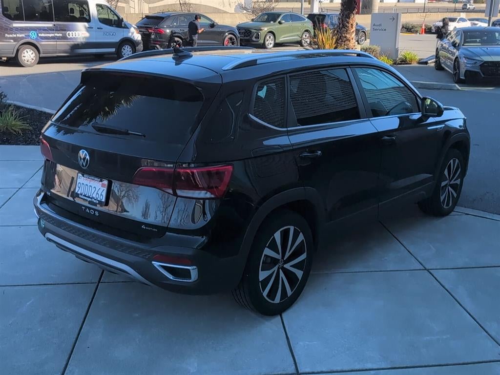 2022 Volkswagen Taos SE