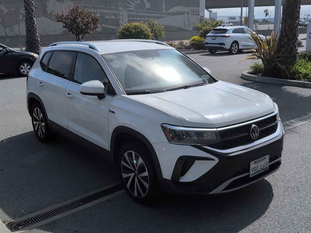 2022 Volkswagen Taos SE