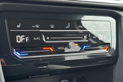 2026 Volkswagen Taos SE