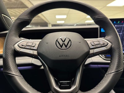 2026 Volkswagen Tiguan SEL R-Line Turbo