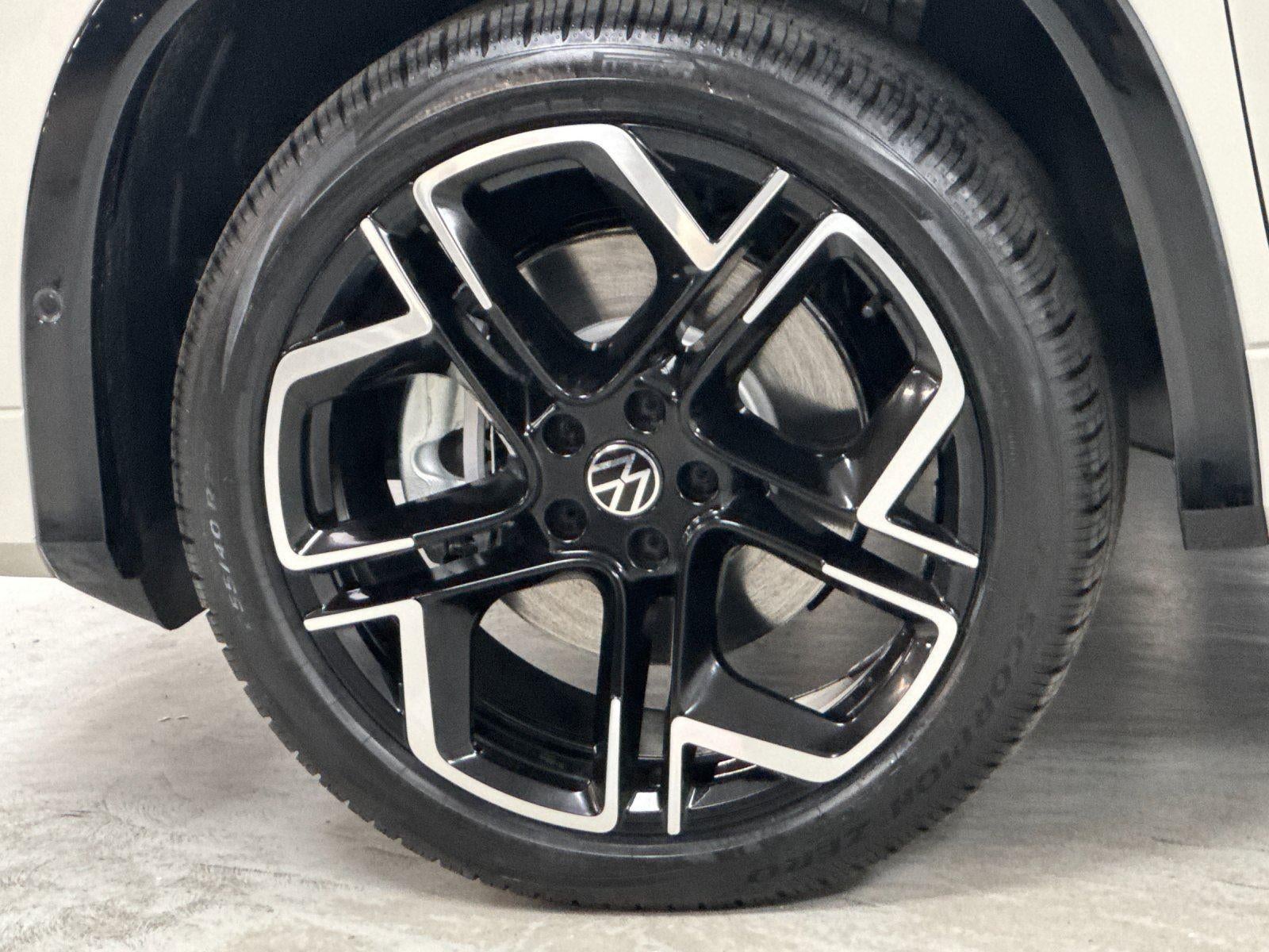 2026 Volkswagen Tiguan SEL R-Line Turbo